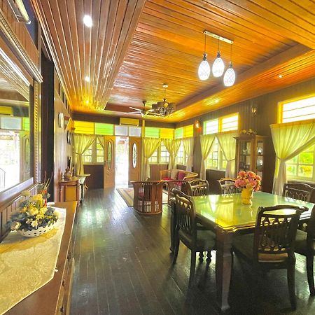 Tamteh Homestay Ayer Hitam Exterior foto